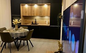 Skf Apartment